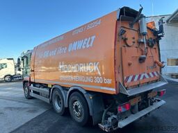 MAN TGA 26.440 6X2-2 LL, HOCHDRUCK KEHRMASCHINE 300 BAR,  LENK-LIFTACHSE, VOLL-LUFT, E4