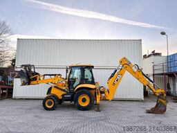 JCB 3CX Plus / 2022 BJ / 3.633 H / 81 KW