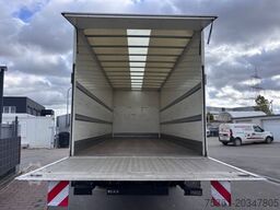 DAF LF 320 Sleeper Cab Koffer mit LBW Automatik AHK