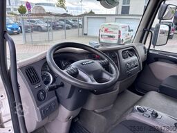 DAF LF 320 Sleeper Cab Koffer mit LBW Automatik AHK