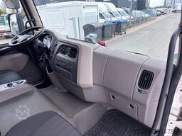 DAF LF 320 Sleeper Cab Koffer mit LBW Automatik AHK