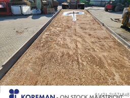  Feeding table Nordberg with Hopper