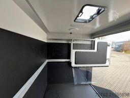 RENAULT Master STX 5 Sitzer Haras ex. Lang Automatik