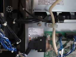 Yaskawa Motoman HP20D mit DX100