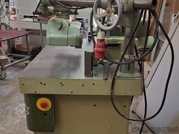 SCM T130 N