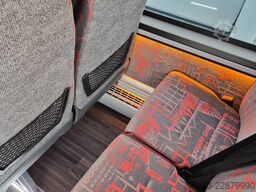 MERCEDES-BENZ 30 Sitzer Schul- Transferbus 519 Lagerfahrzeug