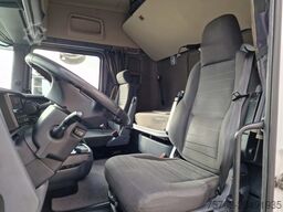 Scania R520 V8 8x2*4 - Tank - 19.000L - 4 compartments...