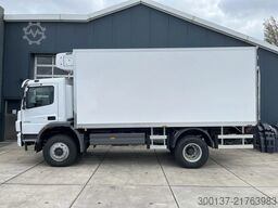 Mercedes-Benz Atego 1725 4x4 Refrigerator Truck