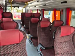 MERCEDES-BENZ Sprinter 517 Heckniederflur Vorlauffahrzeug