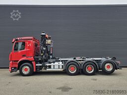 Mercedes-Benz AROCS 3645 8x4 / HIAB Z KRAAN + HAAKARM