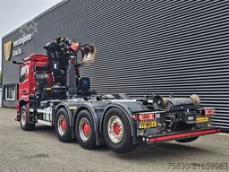 Mercedes-Benz AROCS 3645 8x4 / HIAB Z KRAAN + HAAKARM