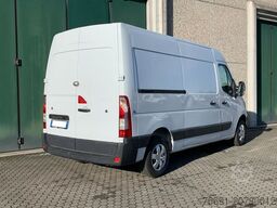 Renault Master T33 Van L2 H2 Km 128.000