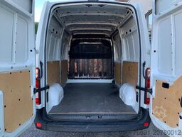 Renault Master T33 Van L2 H2 Km 128.000