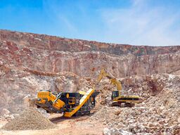 FABO Mobile Tracked Impact Crusher 450-500 tph FTI-130S