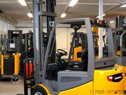 Jungheinrich EFG S30 - Service Neu - Batterie 85% - 7.500mm Hub