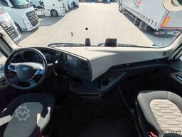 FORD F-MAX 500