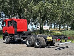 Renault K P6X6 Medium Chassis Cabin (4 units)