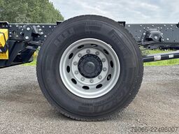 Iveco EuroCargo 180 E28-4185 Chassis Cabin (5 units)