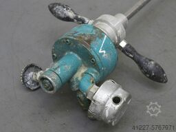 unbekannt mit Rührstab