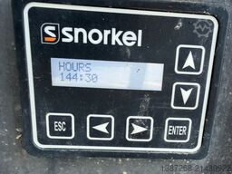 Snorkel S3970RT 4x4 Diesel / 13.8 Meter / 144 H