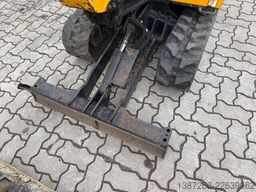 JCB 15C-1 / 789 H / 2 x Löffel