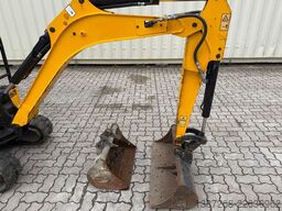 JCB 15C-1 / 789 H / 2 x Löffel
