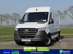 MERCEDES-BENZ ESPRINTER 320