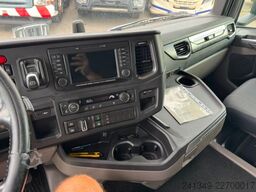 SCANIA R450 4x2