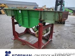  Vibrating Chute HONERT 3200-900