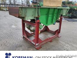  Vibrating Chute HONERT 3200-900