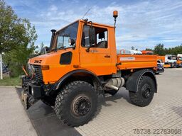 MERCEDES-BENZ Unimog U1600 Kipper/Zapfwelle/3-Sitze