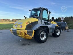 880 Radlader Allrad / Swiss-Vehicle