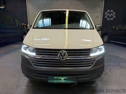 VOLKSWAGEN T6.1 Kasten 4 Motion Automatik LED NAVI AHK 2,5T