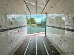 Burg 2 AXLE VAN BEURDEN ISOLATED BOX TRS COOLING