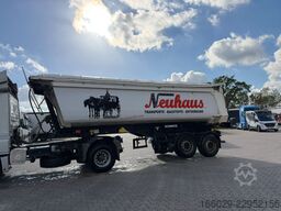 SCHMITZ CARGOBULL SKI 19 2-Achs Stahl Kippmulde Cramaro Verdeck