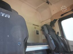 Mercedes-Benz Actros 1942 tractor unit