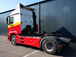 Mercedes-Benz Actros 1942 tractor unit