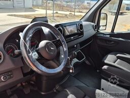 MERCEDES-BENZ 10 Sprinter Lord Light 22 Sitzer Vorlauffahrzeug