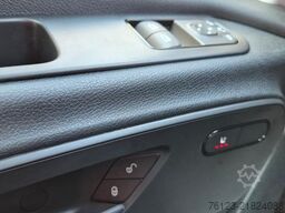 MERCEDES-BENZ Sprinter 420 Elektro bis zu 19 Schlafsessel