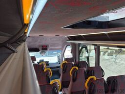 MERCEDES-BENZ 30 Sitzer Schul- Transferbus 519 Vorlauffahrzeug