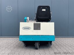 Tennant 215 E