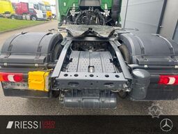 MERCEDES-BENZ Arocs 1851 HAD Retarder Navi STH AUT DynLicht