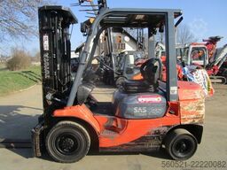 Toyota 2,5 Ton. - Triplex-Freihub 4,7m - Seitenschieber