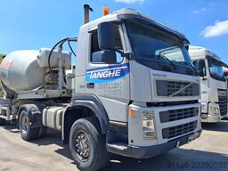 Volvo FM 12.380 * 4x4 * Cardan * Hydrauliek * Full St...