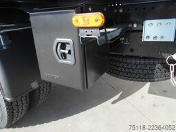 Isuzu M30 (7,5 ton) - GRU E RIBALTABILE