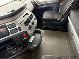 DAF XF 440 FT mit Schubboden Hydraulik