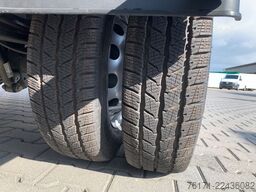 VOLKSWAGEN Crafter 50 3-S-KIPPER GESCHLOSSEN TEMP AHK KLIMA