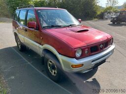 NISSAN Terrano 2,7 Diesel - 7 Sitzer & AHK