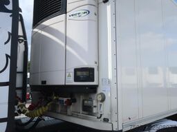Schmitz Cargobull SKO 24 bitemp Multitemp Doppelstock 2.700mm