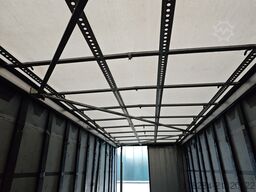 Schmitz Cargobull S01 QuickSlide Liftachse Palettenanschl